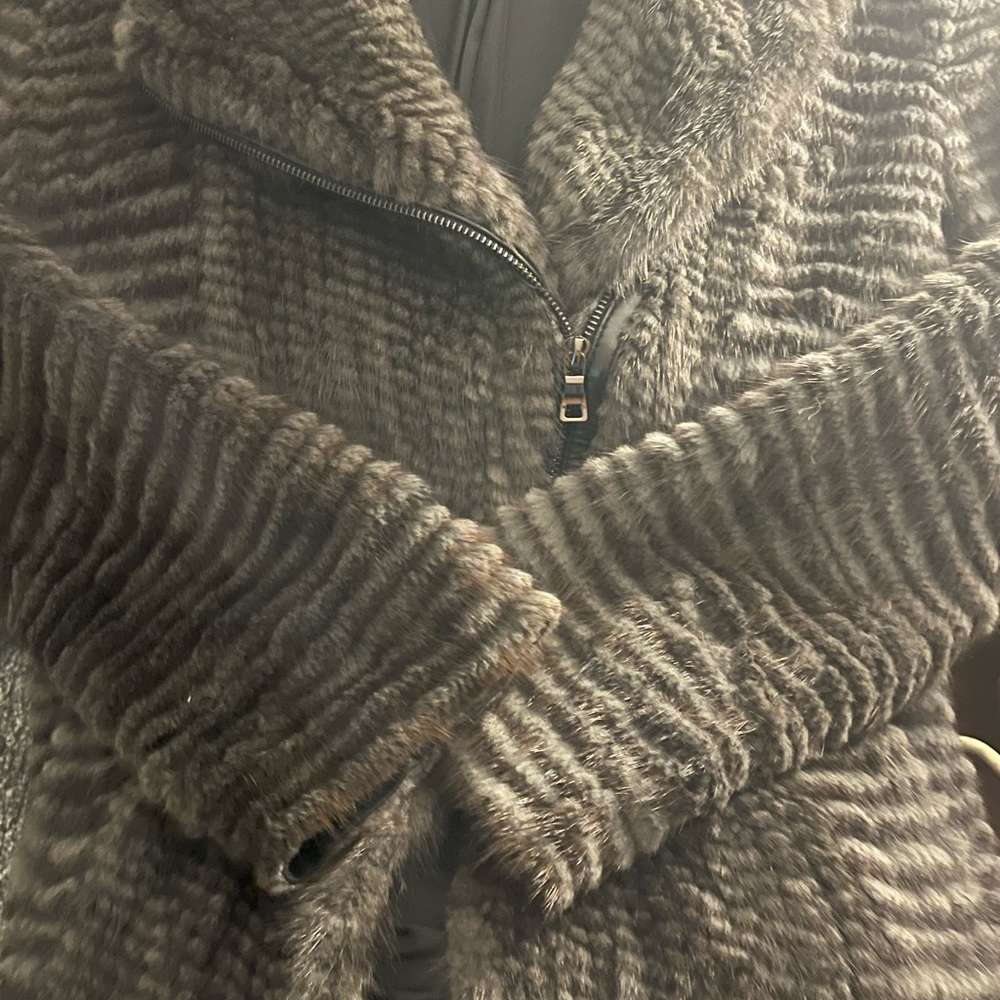 Woman’s Gray&Brown Mink Jacket Size Medium.Leather Zipper Strip. Gently Used